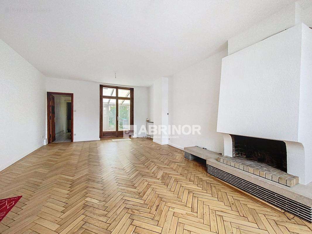 Maison de charme a proximite de l'hippodrome 100m² - photo 2