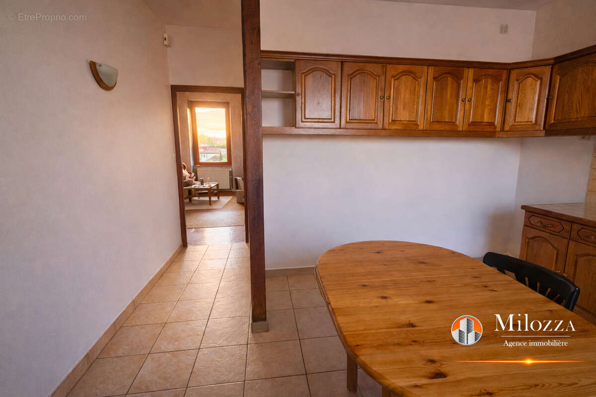 Appartement à BOURGOIN-JALLIEU