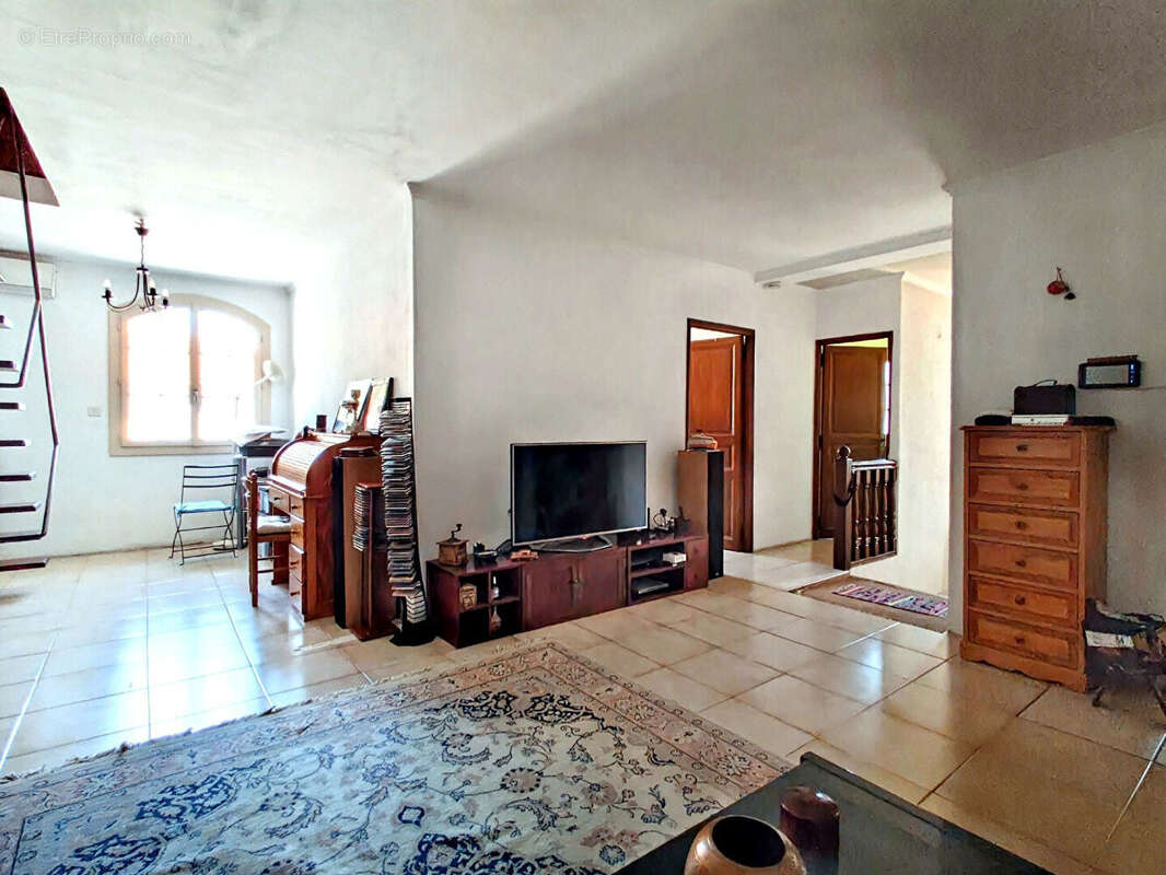 Maison à AVIGNON