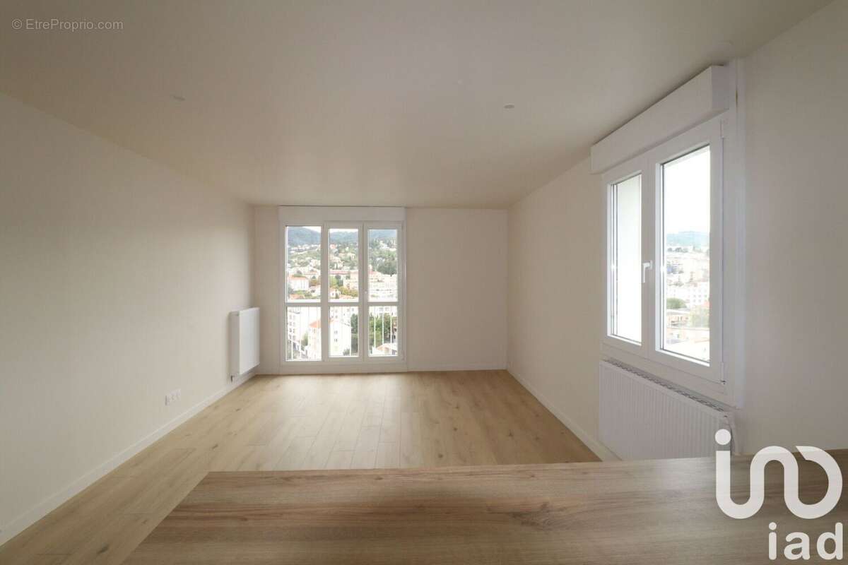 Photo 3 - Appartement à CLERMONT-FERRAND