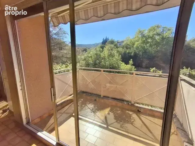 Appartement + terrasse + garage - photo 3
