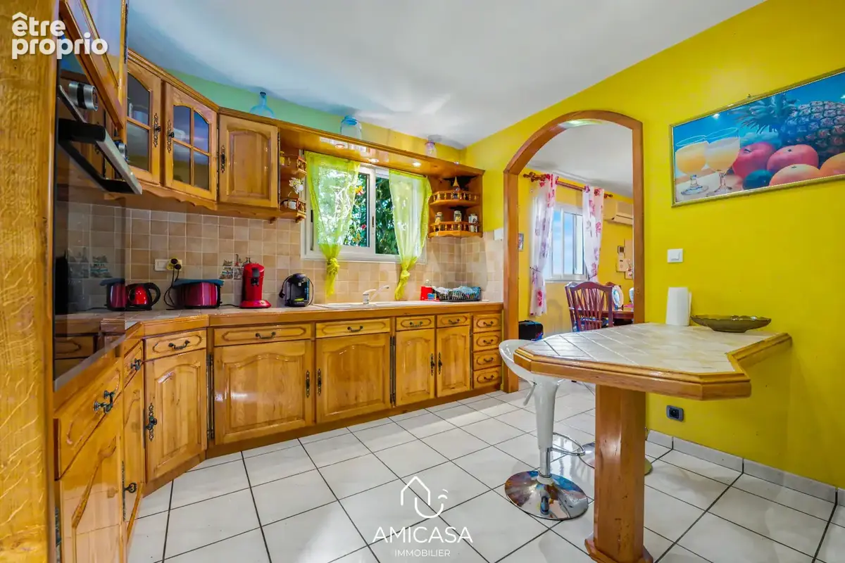 La possession (la reunion) - maison t5 avec piscine et garage quartier saint laurent - photo 4