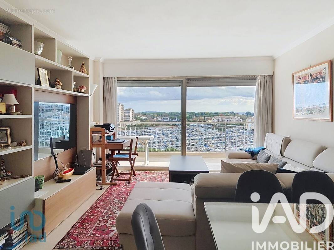 Photo 1 - Appartement à MANDELIEU-LA-NAPOULE