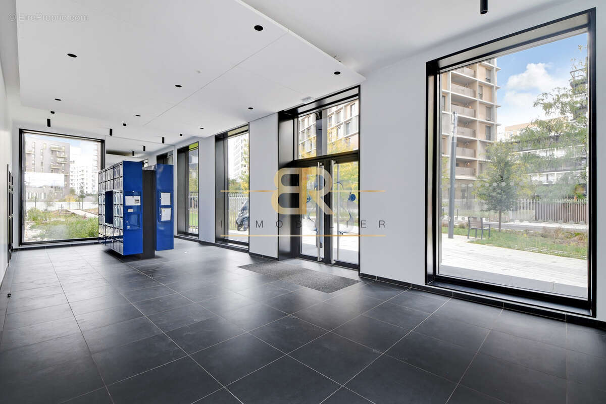 Appartement à ASNIERES-SUR-SEINE