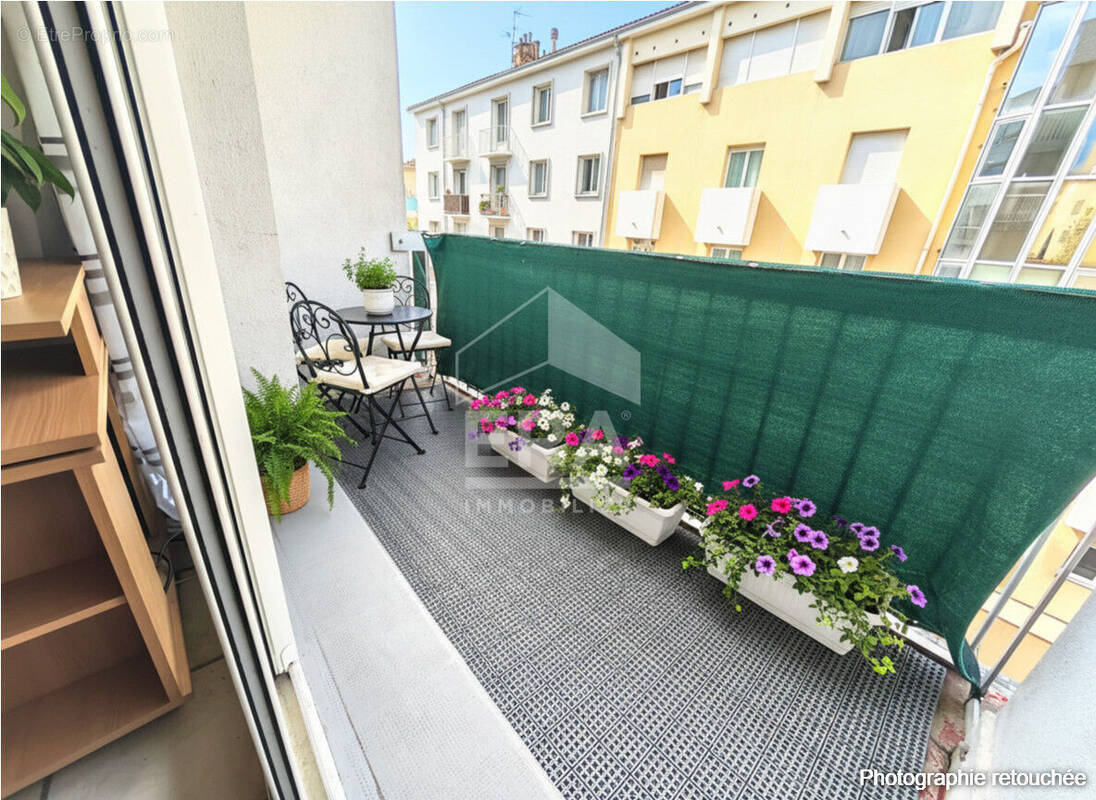Appartement à MARSEILLE-5E