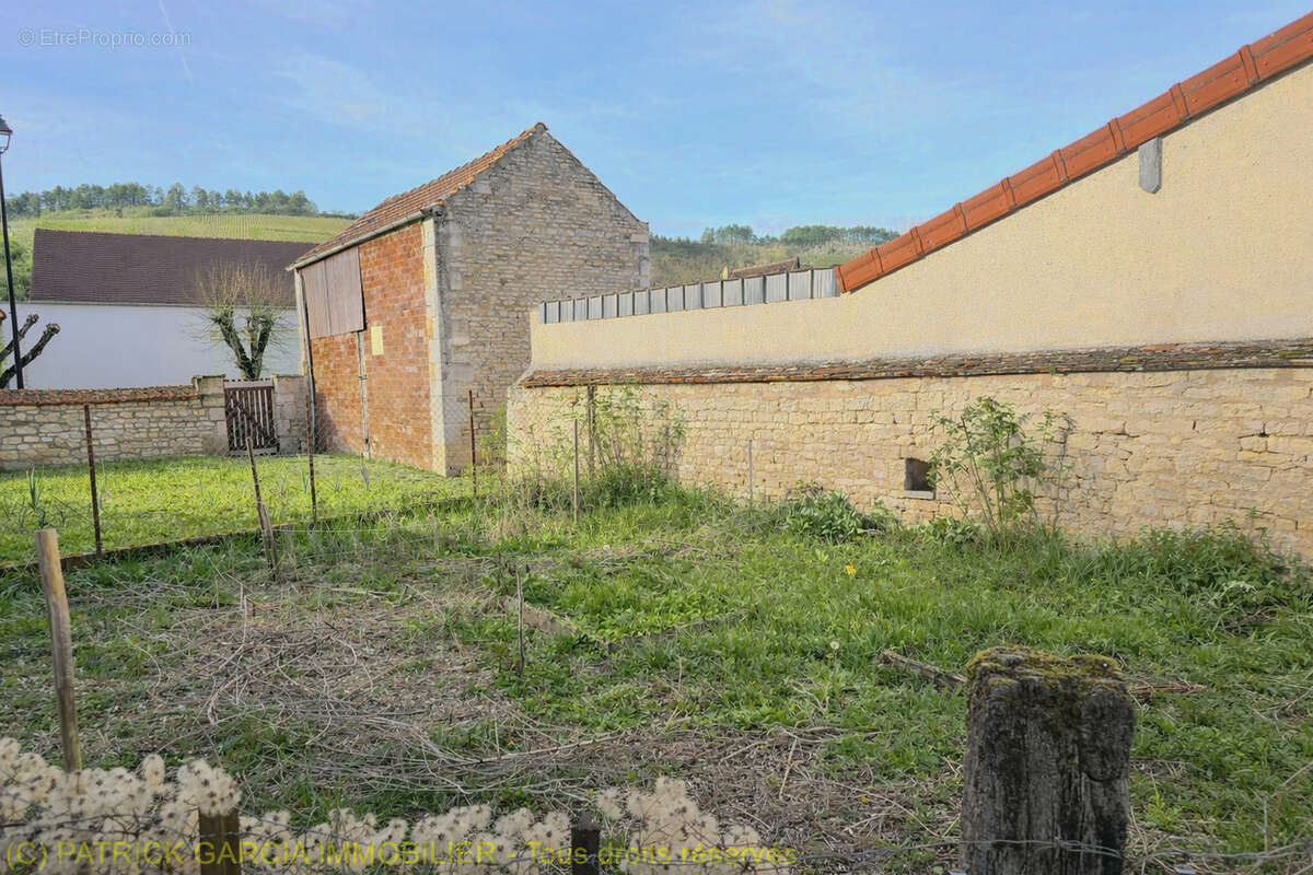 Maison à IRANCY