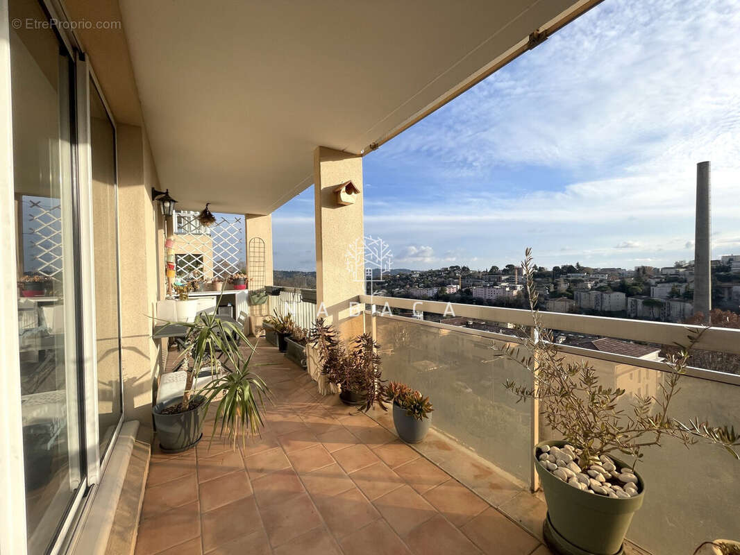 Appartement à GRASSE