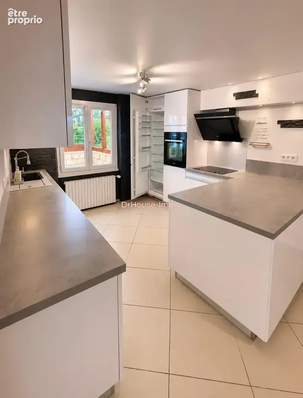 Maison 10 pièces 192 m² à vendre à Villemandeur (45700) - photo 9
