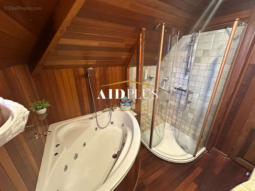 Maison à SAINT-LEU-LA-FORET