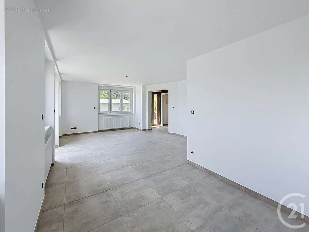 Maison 140 m² à Epinal  - photo 6