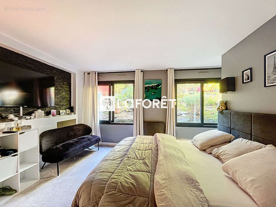 Appartement à CROISSY-SUR-SEINE