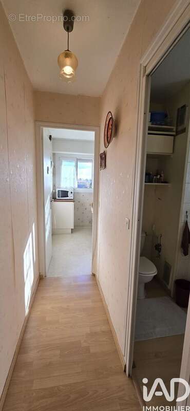 Photo 7 - Appartement à SAINT-JEAN-DE-LA-RUELLE