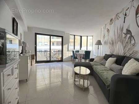 F3 - 63m ² - photo 3