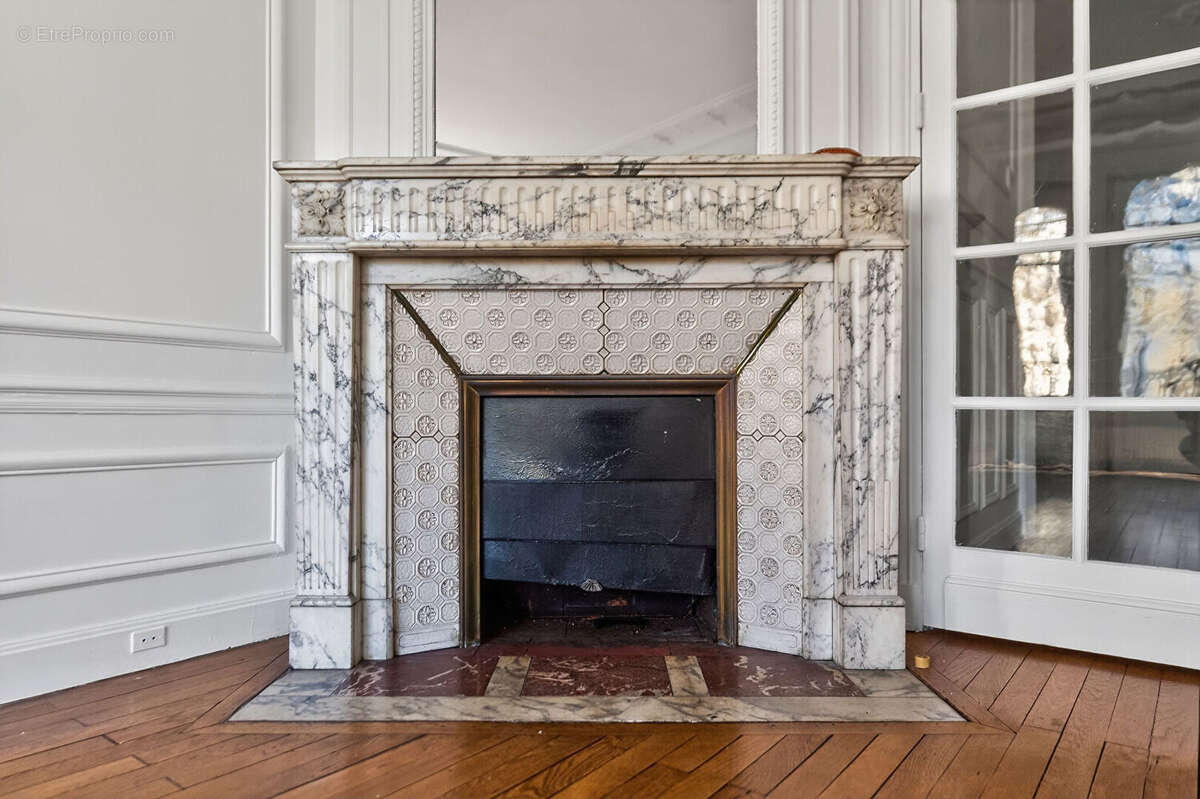 Appartement à PARIS-12E