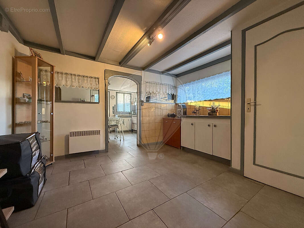 Maison à BILLY-CHEVANNES