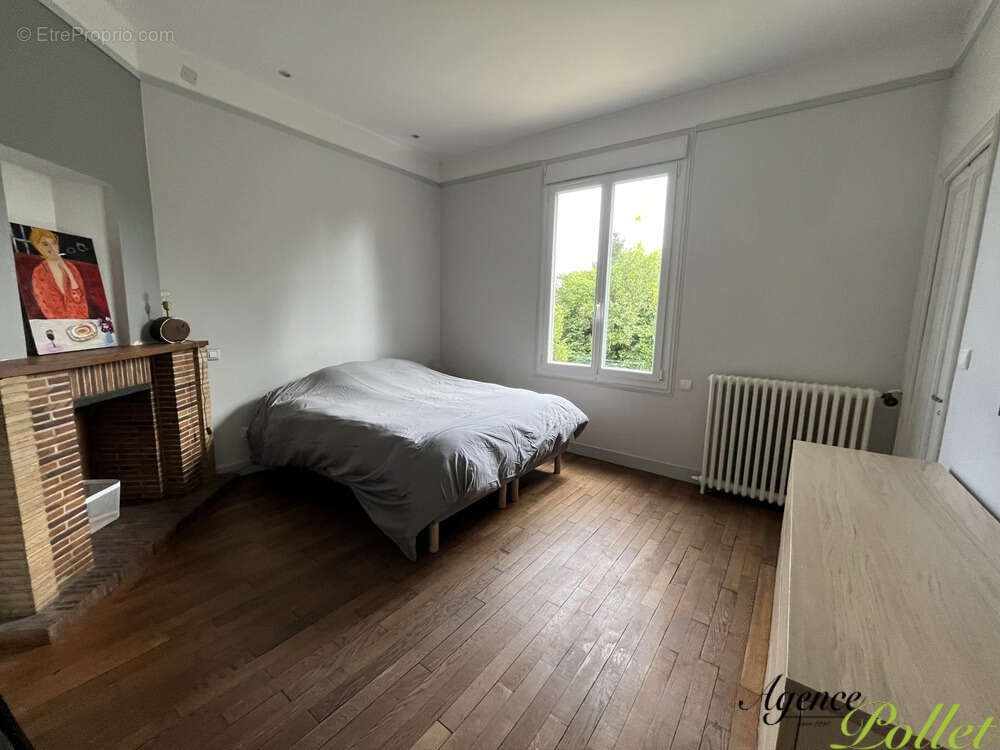 Maison à AUBIGNY-SUR-NERE