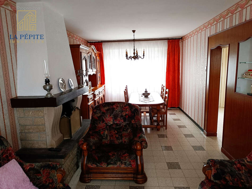 Maison à MAING