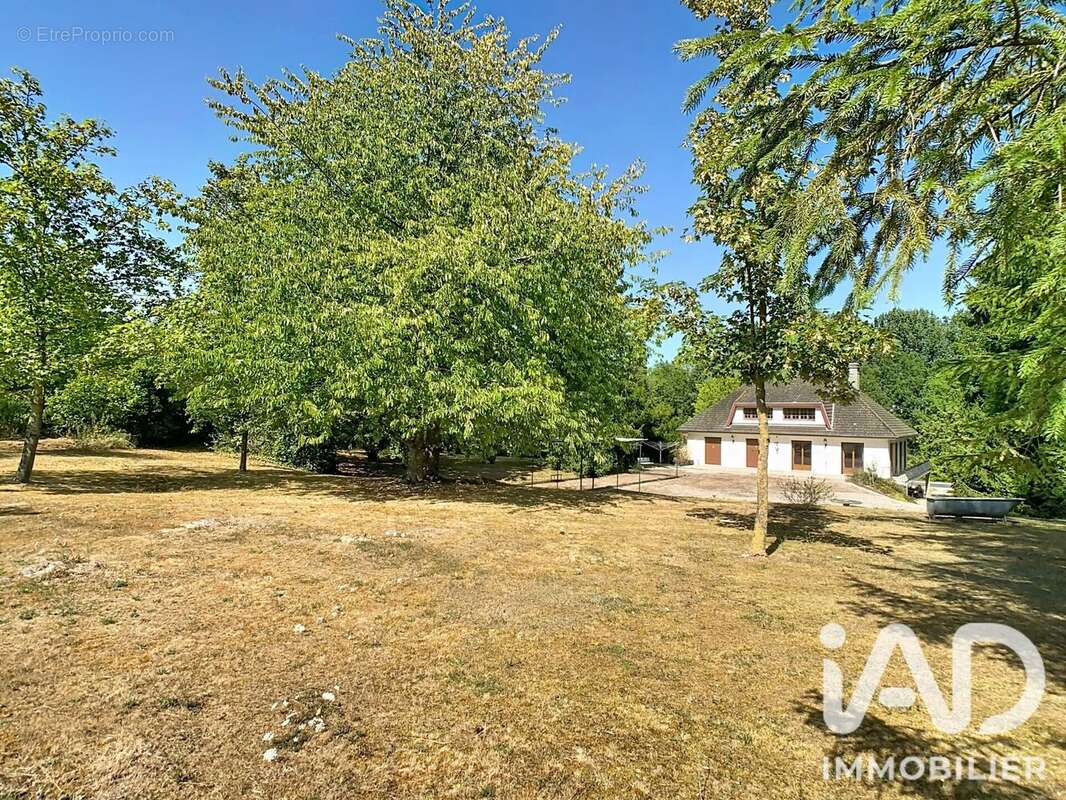 Maison 147 m² à Connantray-Vaurefroy  - photo 4