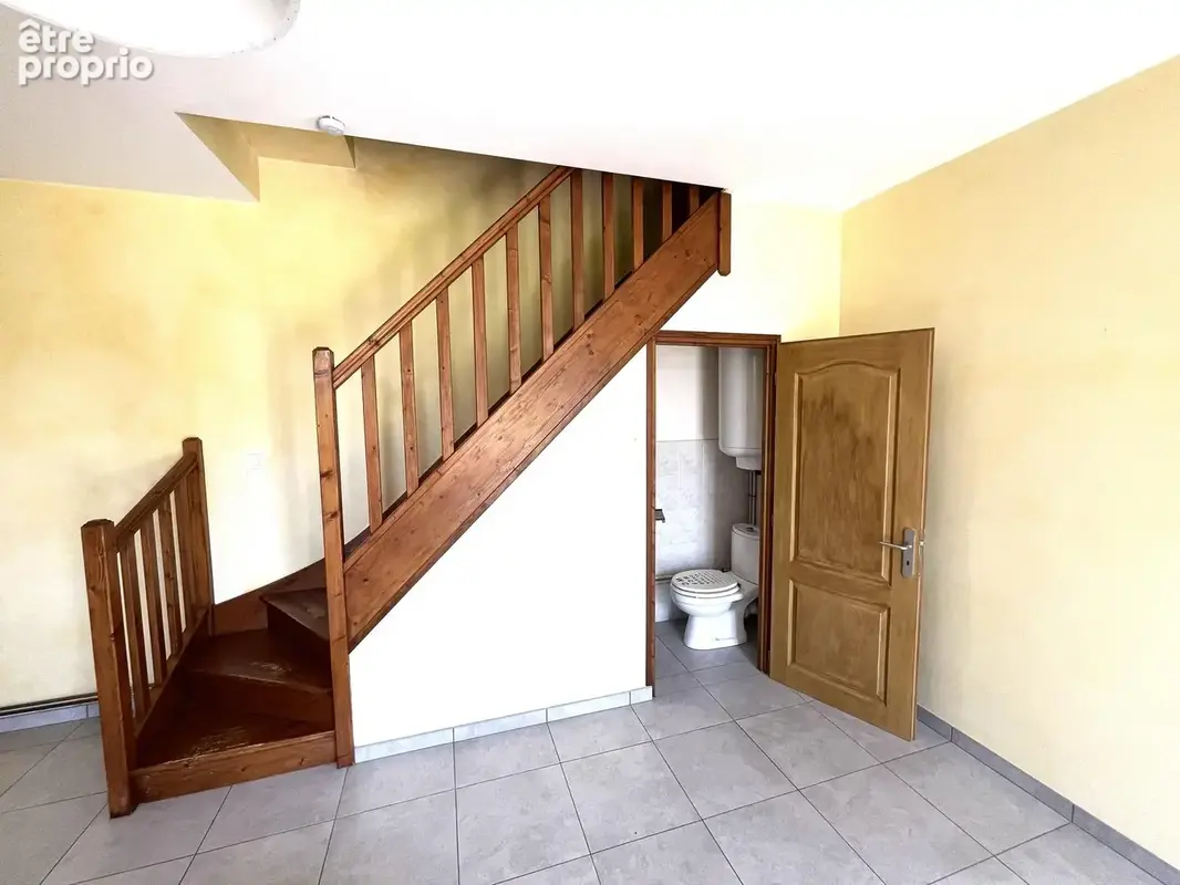 Maison rénovée sur terrain - photo 9