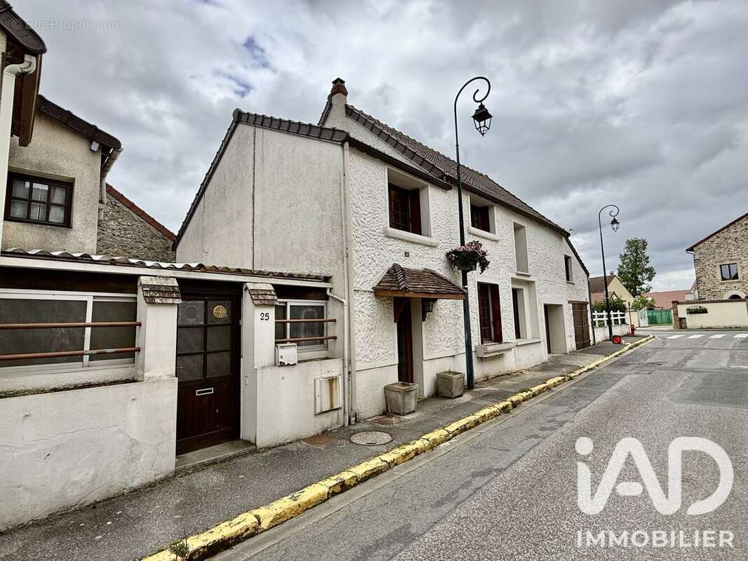 Photo 4 - Maison à VILLEJUST