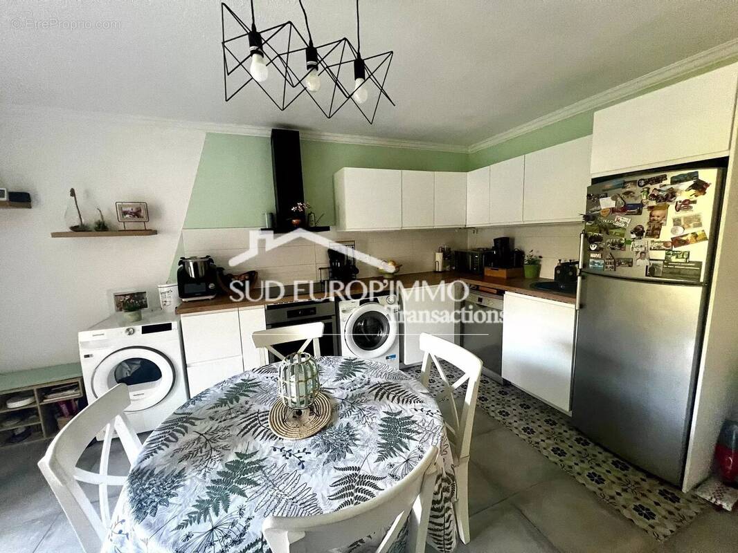 Appartement à VENCE