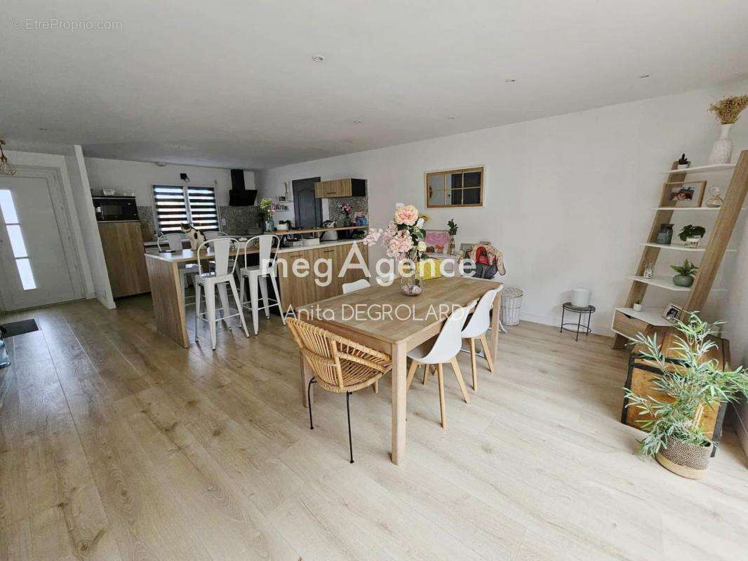 Maison à LA FERRIERE