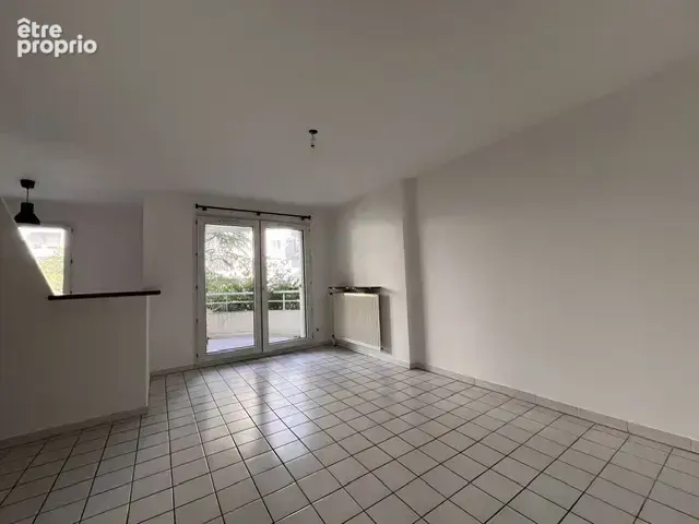 Photo Appartement à Fontaine au prix de 116 000€
