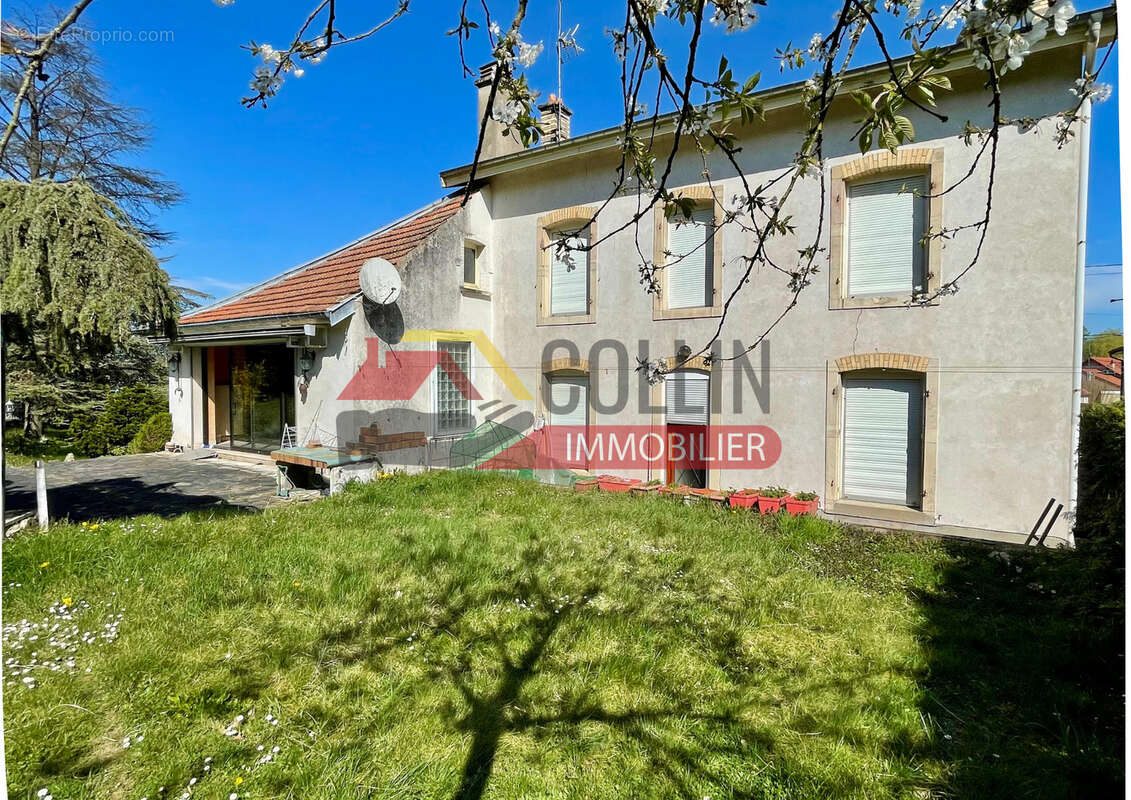 Maison à ROSIERES-AUX-SALINES