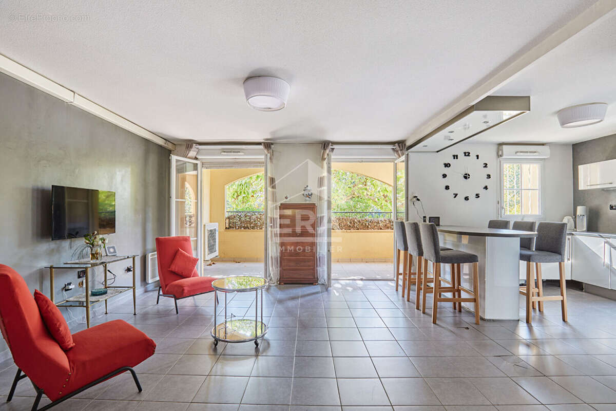 Appartement 80m² à Les Milles - photo 3