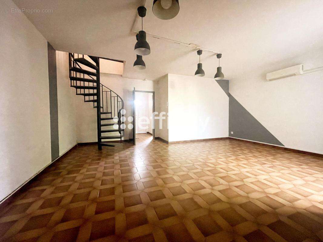 Maison 128 m² à Varilhes  - photo 3