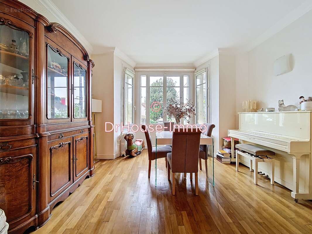 Maison à VILLEMOMBLE