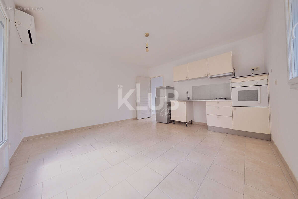 Maison à POGGIO-DI-VENACO