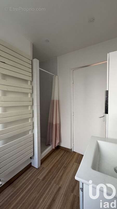 Photo 7 - Appartement à L'ILE-SAINT-DENIS