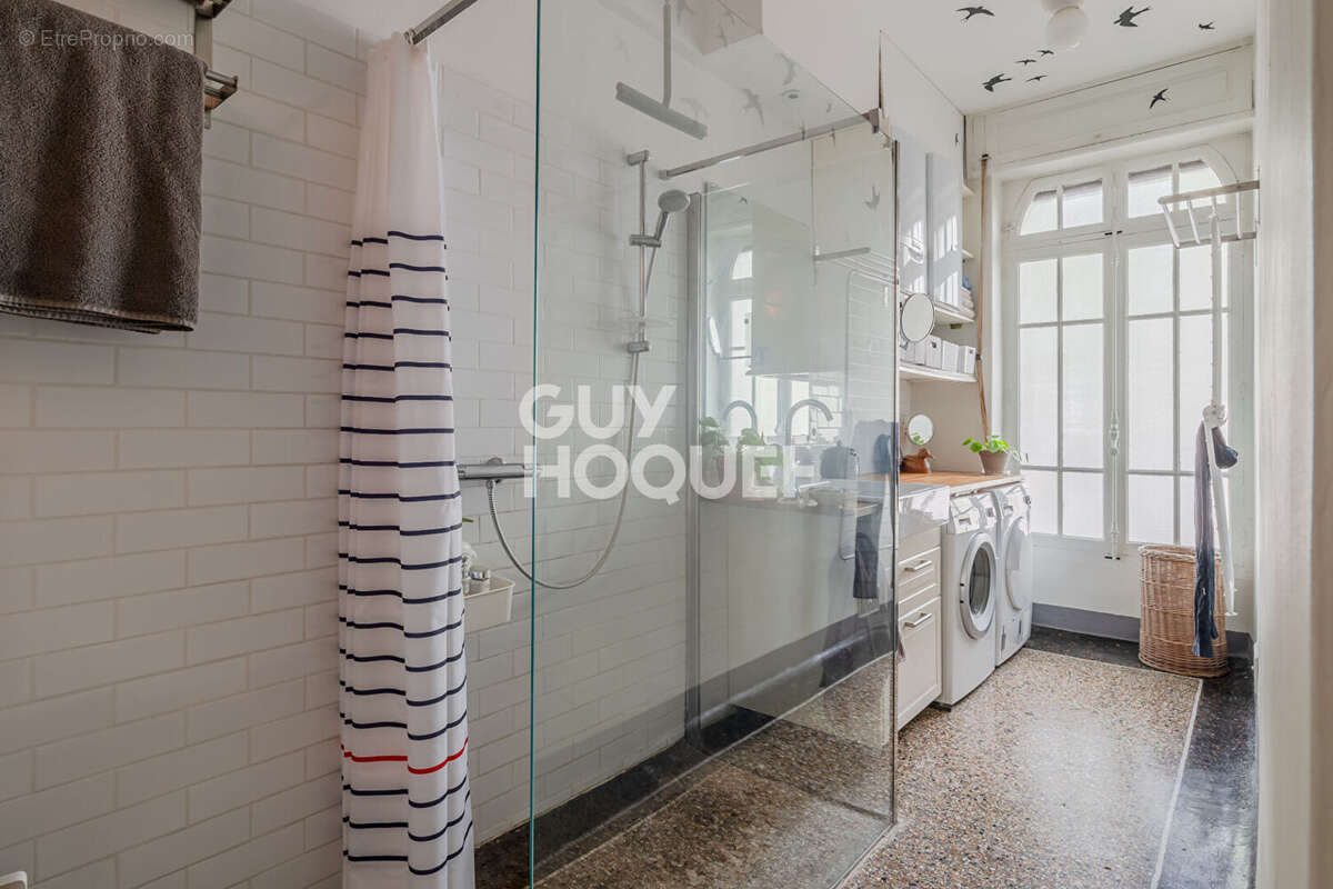 Appartement à LYON-4E