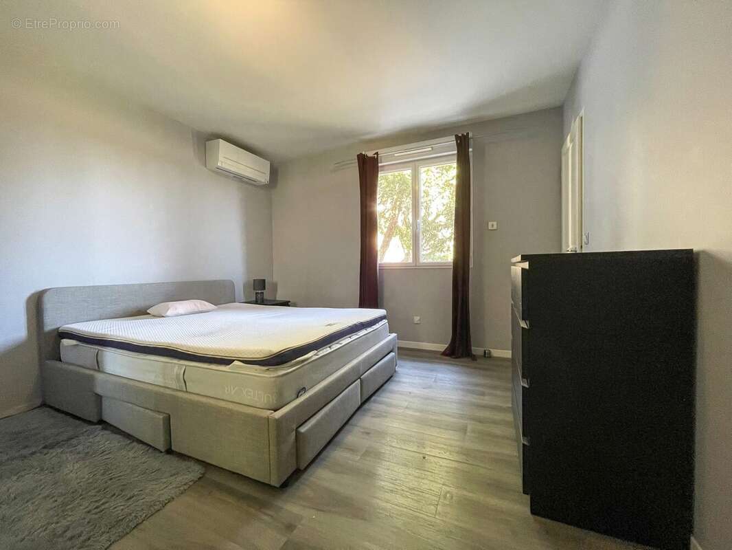 Maison à ATHIS-MONS