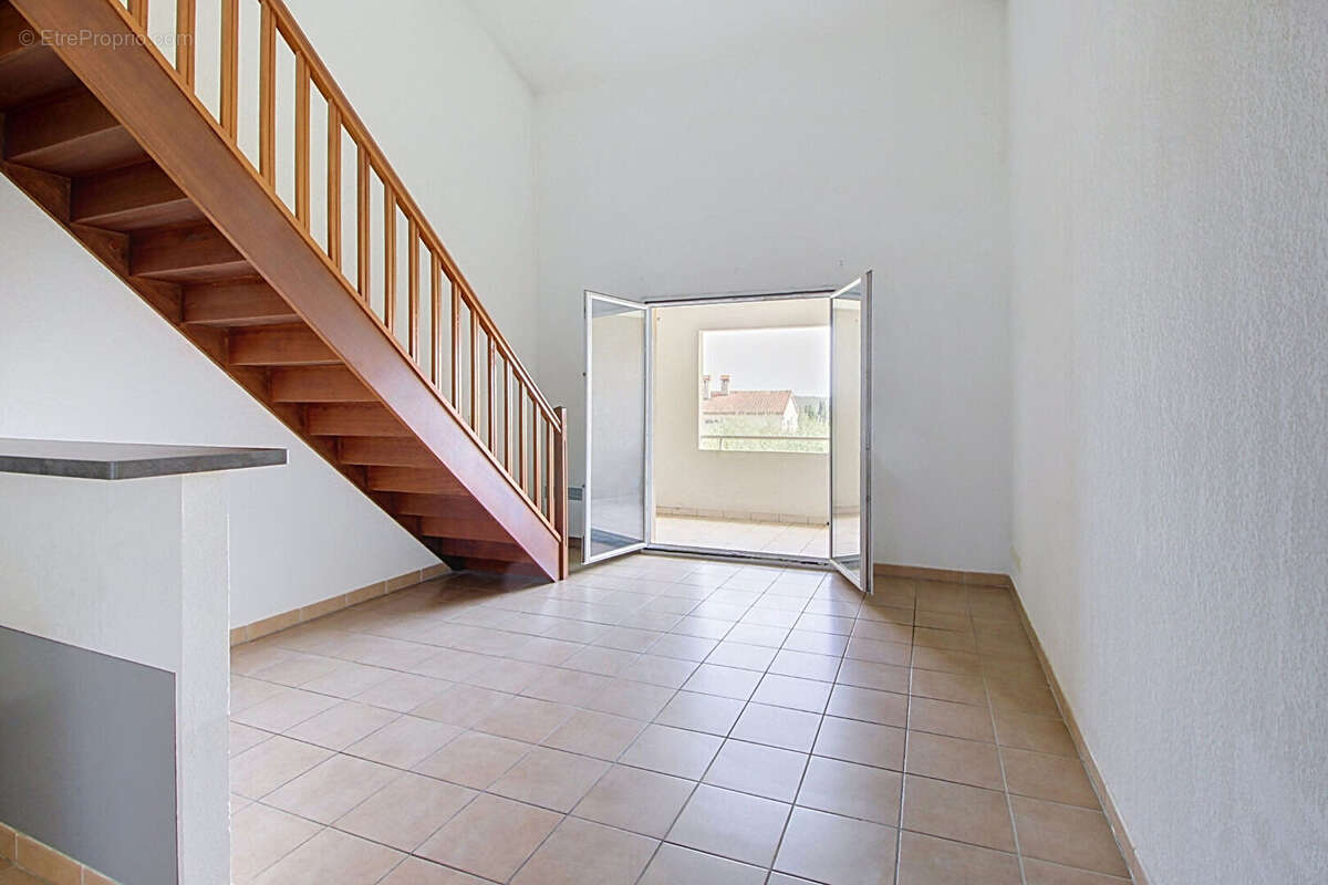 A VENDRE EXCLUSIVITE ! Appartement Lorgues 4 pièces 80 m² - photo 13