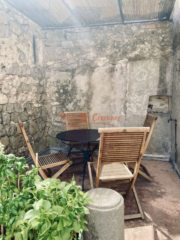 Maison de village avec terrasse - photo 10