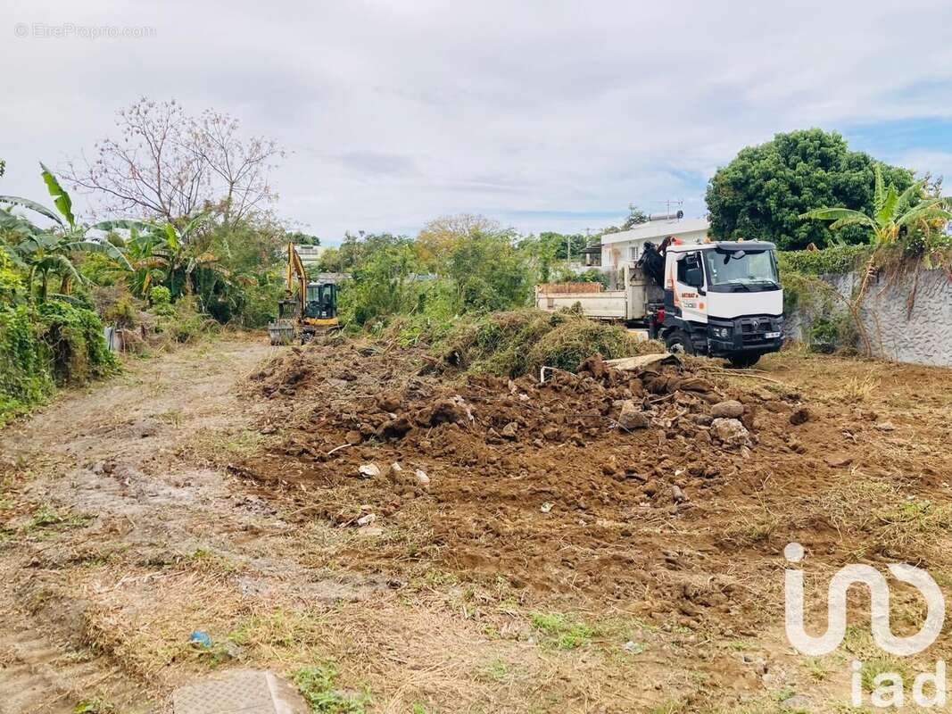 Photo 5 - Terrain à LE TAMPON