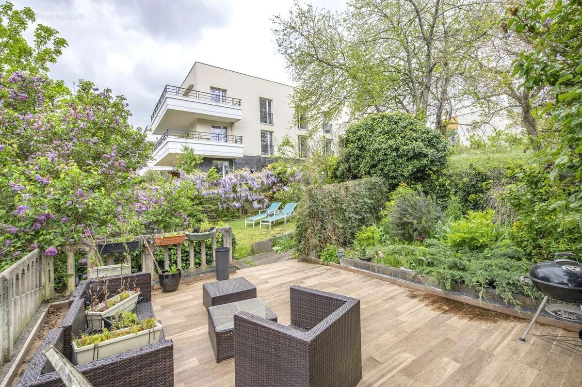 Appartement à CHAVILLE