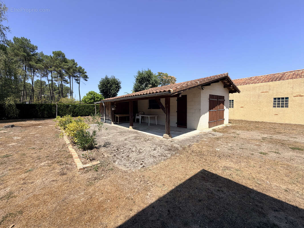 À seulement 3 km de Labrit   Maison de plain-pied alliant confort et modernité - photo 19