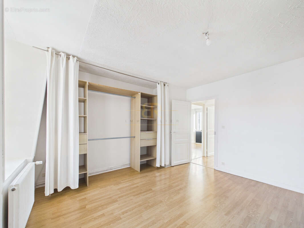 Ancien - investissement - camille lenoir - photo 14