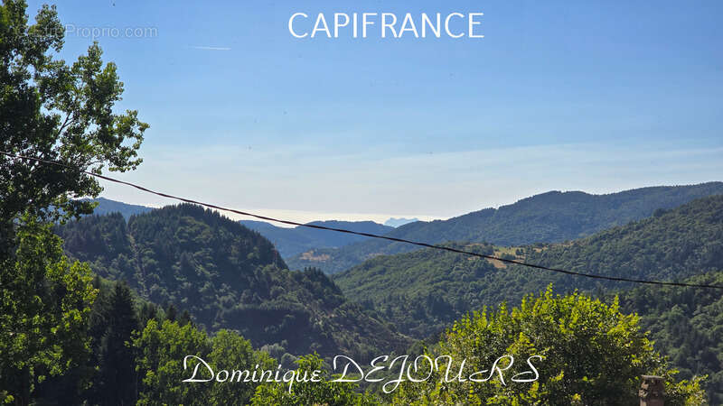 Maison en pierre de caractère – 193 m² habitables – Un projet de vie au cœur des Monts d'Ardèche - photo 19