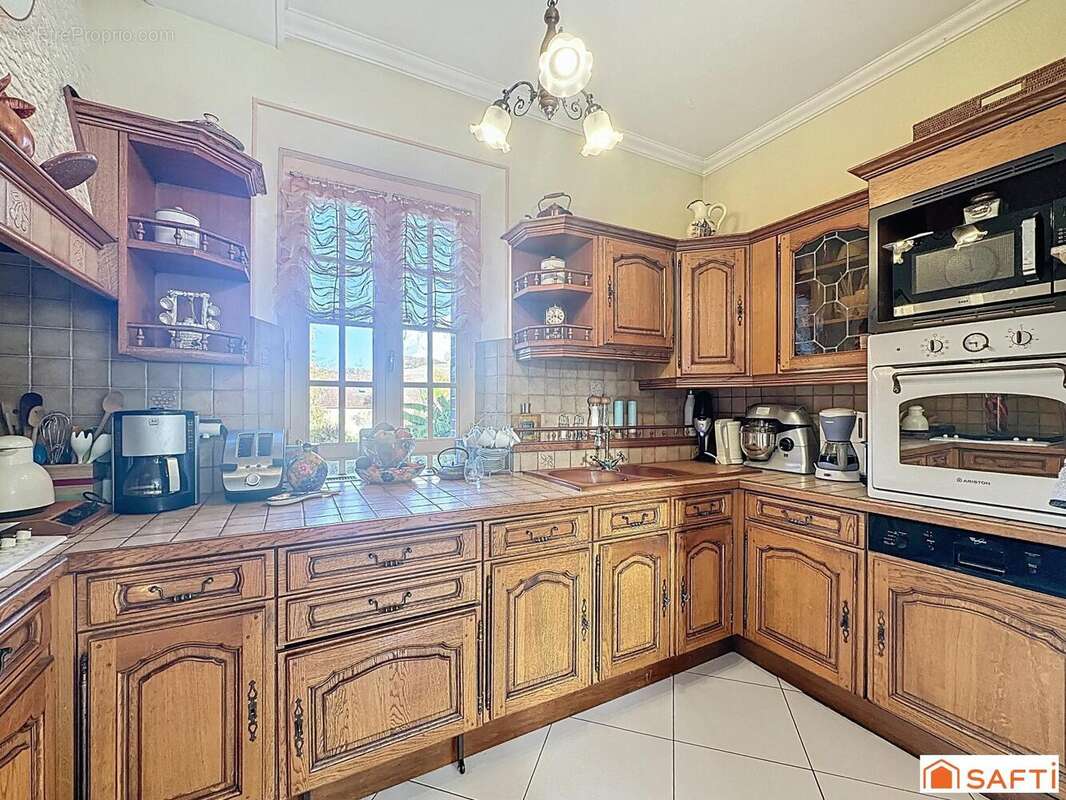 Photo 7 - Maison à VILLENEUVE-SUR-YONNE