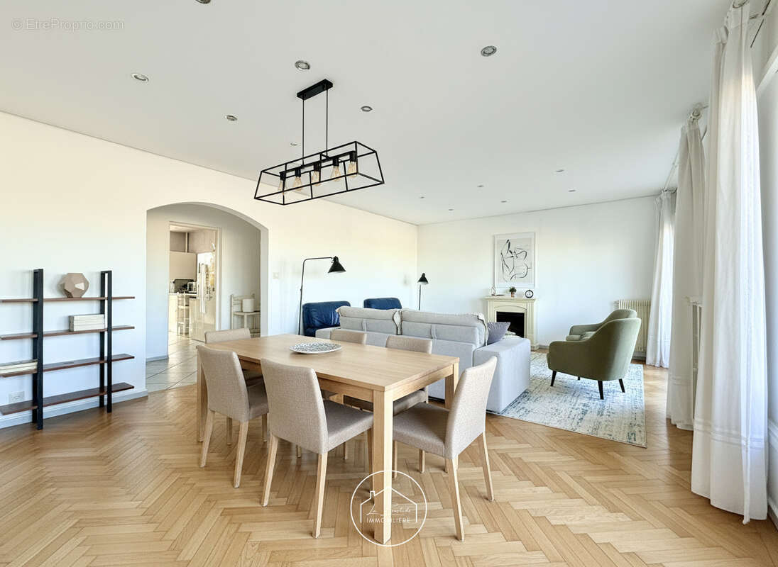 Appartement à MARSEILLE-10E