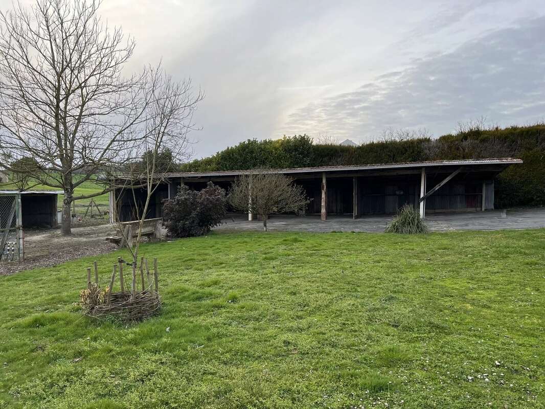 Maison à VERTEILLAC