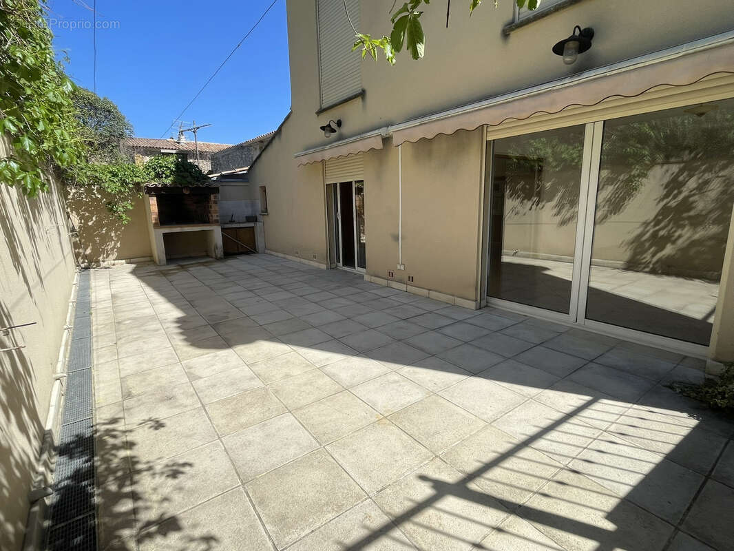 Appartement à CABRIES
