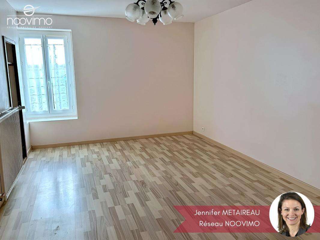 Maison à LA HAIE-FOUASSIERE