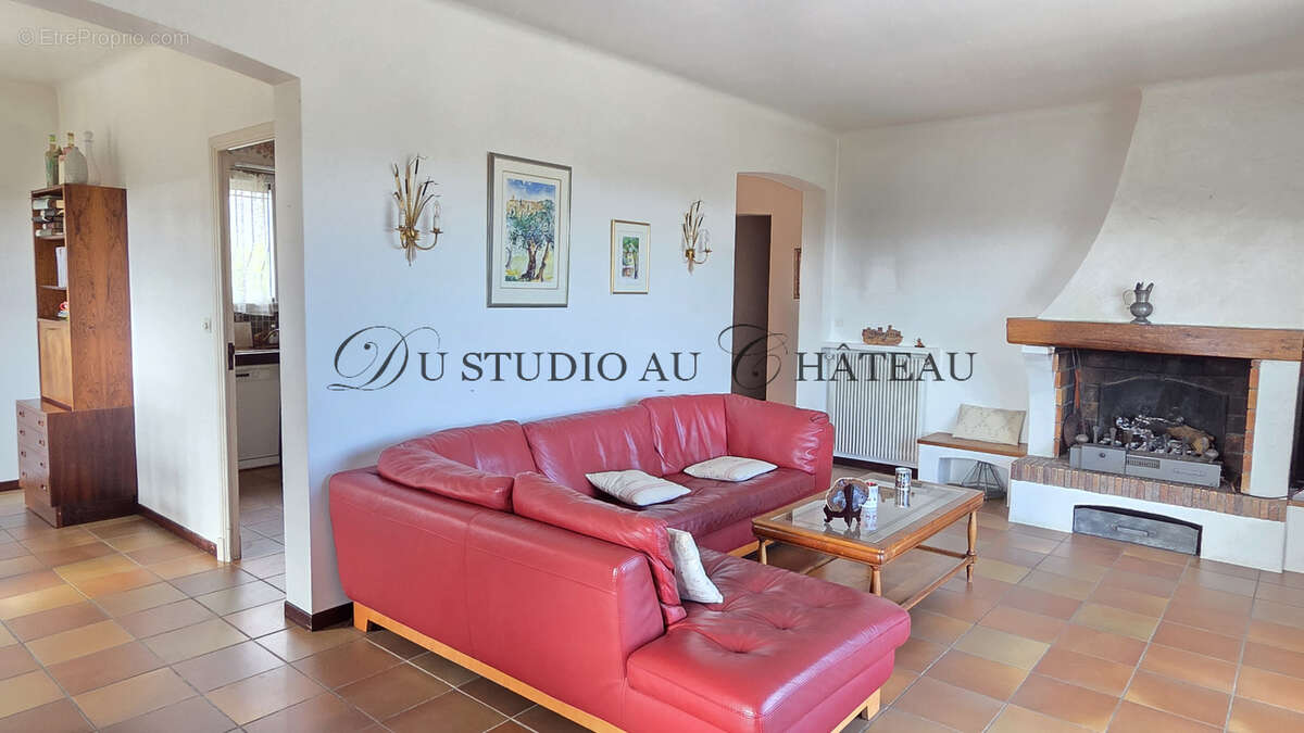 French riviera- cagnes sur mer superbe maison  au calme total avec piscine et vue mer exceptionnelle - 5 chamb - photo 9