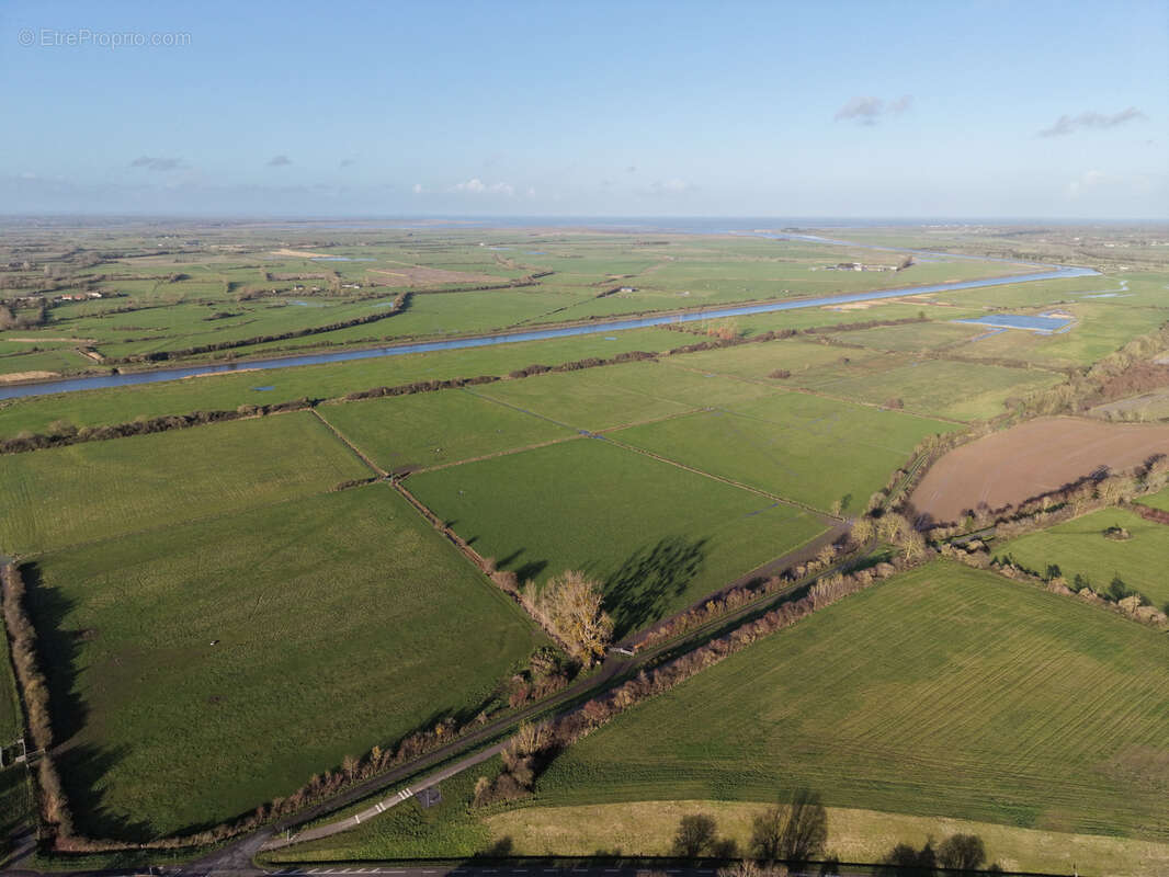 Maison à ISIGNY-SUR-MER