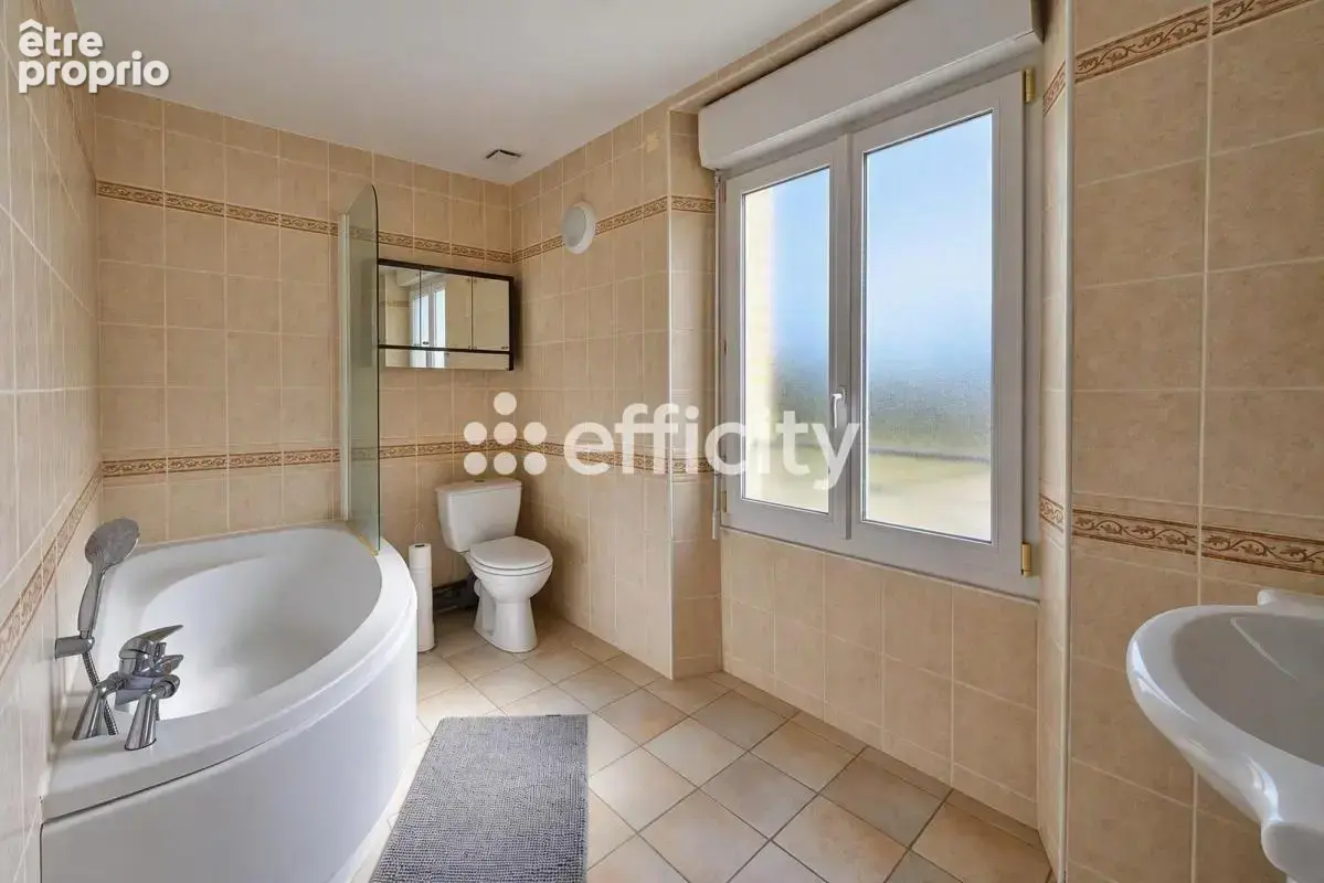 Maison 5 pièces 125 m² à vendre à Bouzy (51150) - photo 8